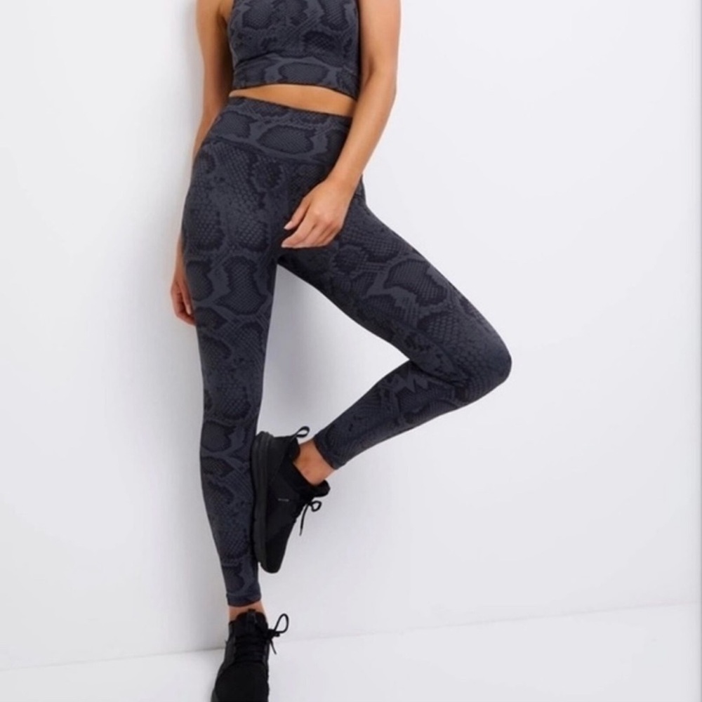 All Fenix Anthropologie Python Leggings High Waisted Small